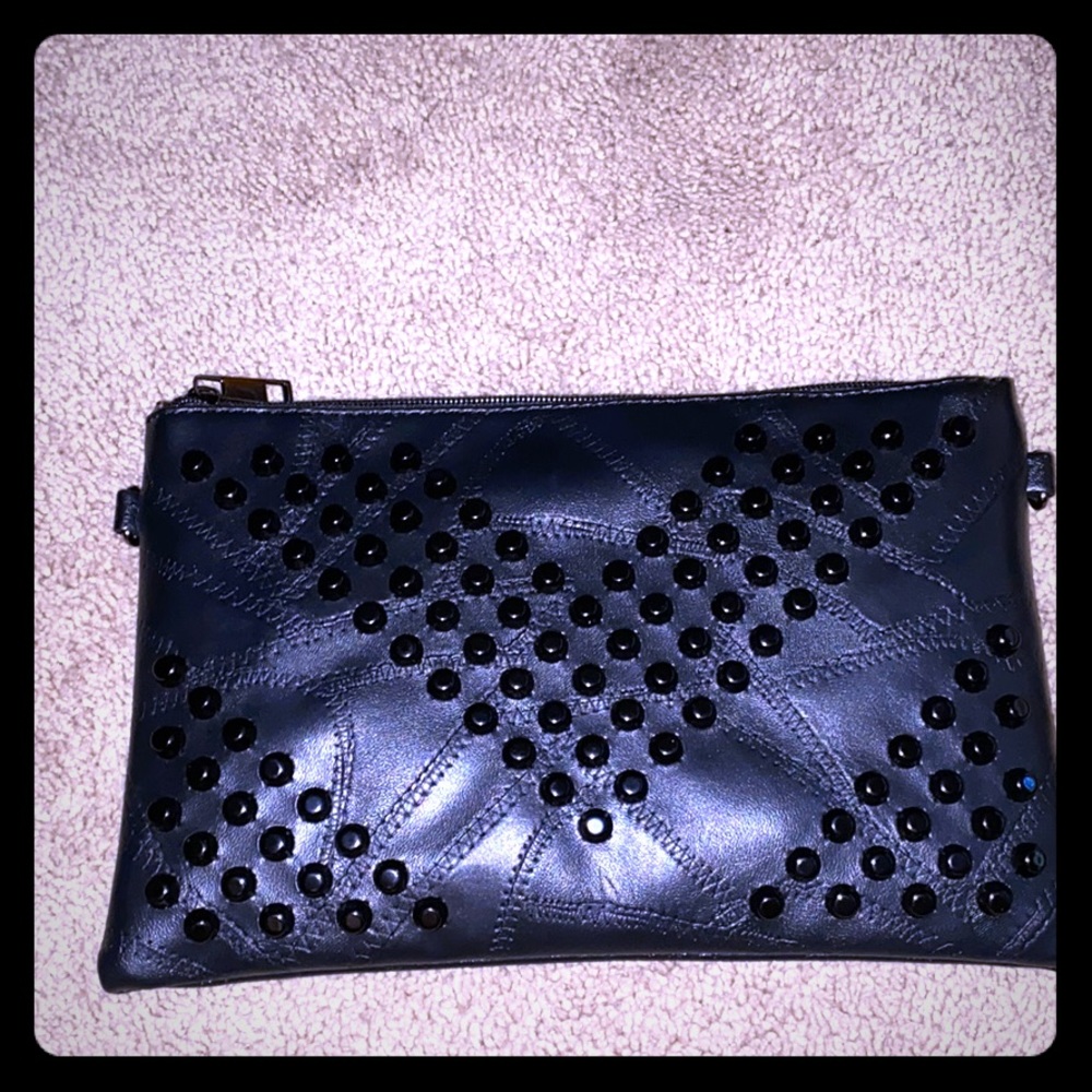 🌟🌟Fabulous studded Clutch/Crossbody Purse